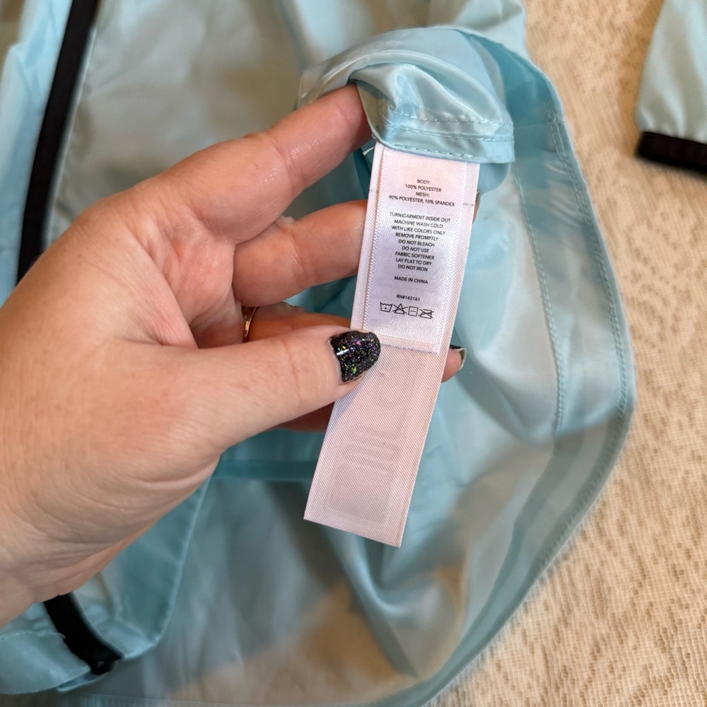 NWT Rise by Lularoe Determined lightweight workout jacket - Picture 8 of 10